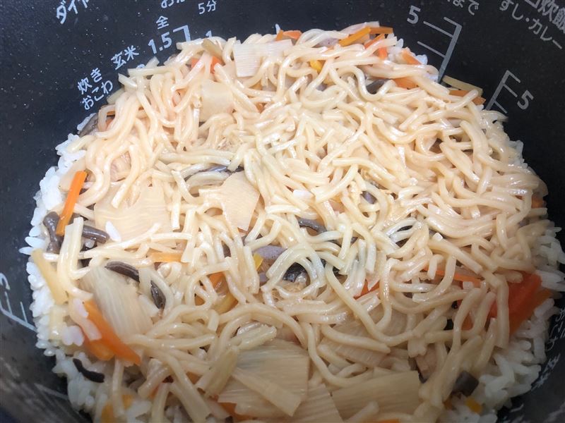 ベビースターラーメン,炊き込みごはん